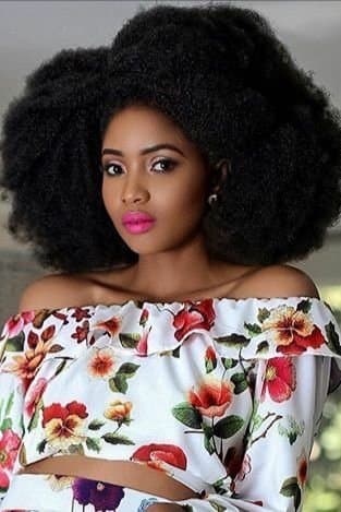 Lunathi Mampofu profile