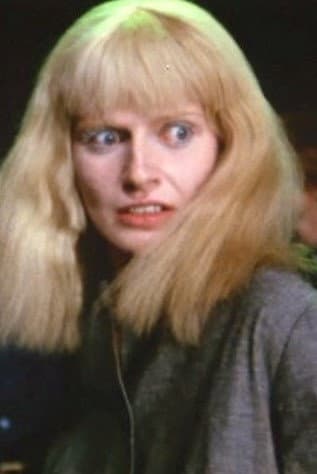 Ursula Flores profile