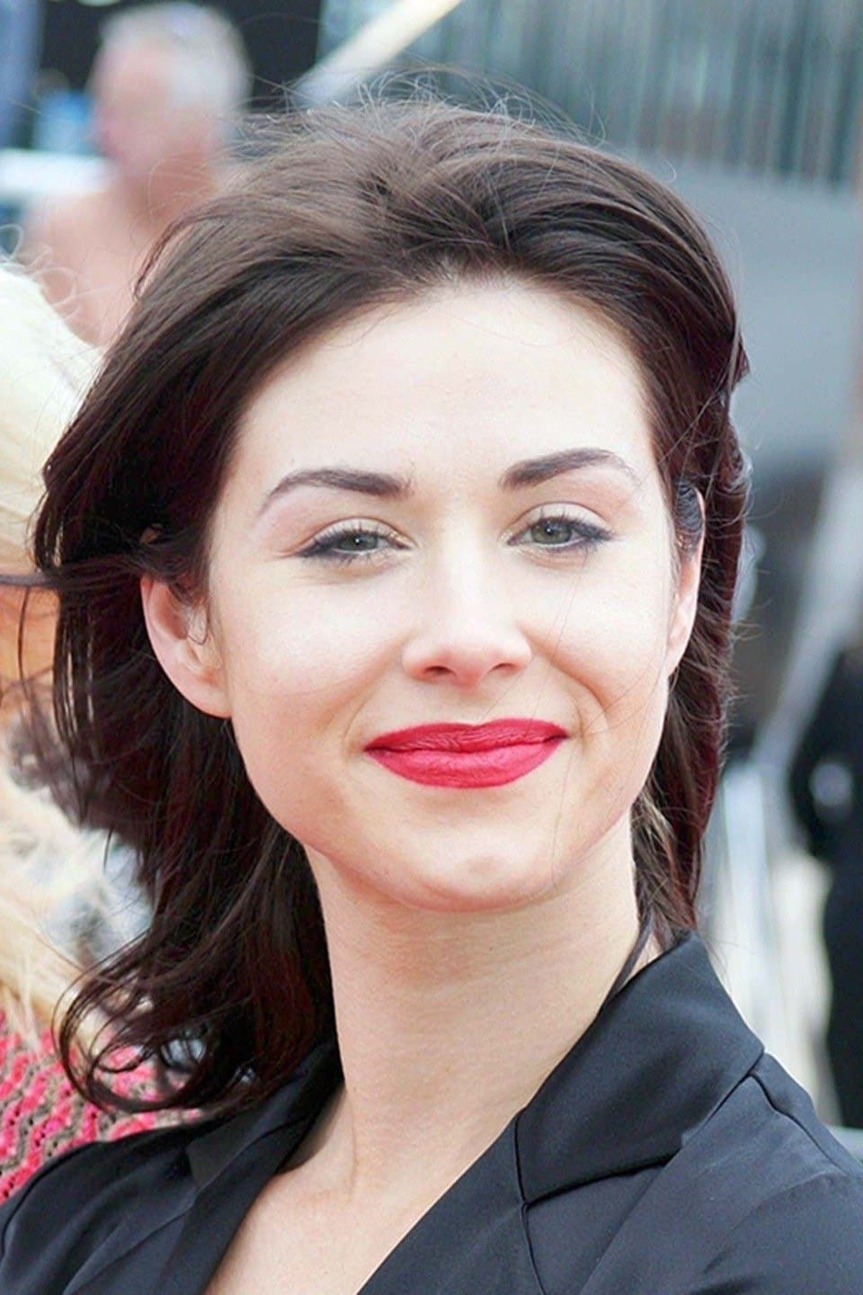 Kestie Morassi profile