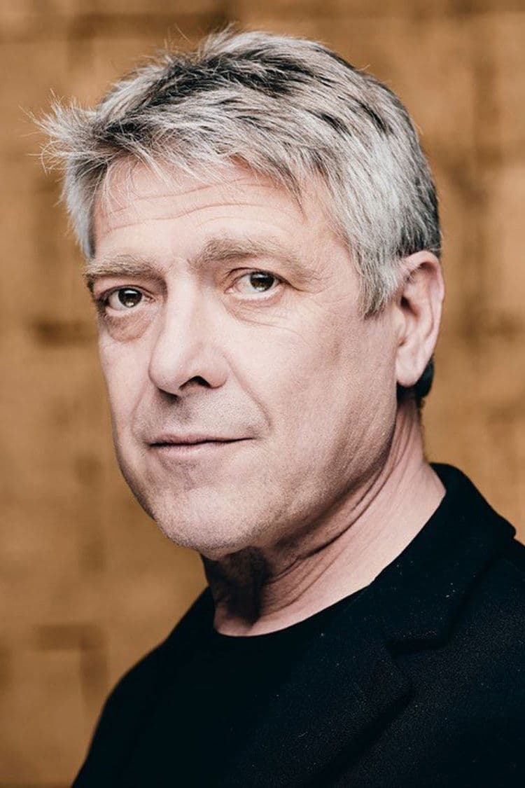 Pere Arquillué profile