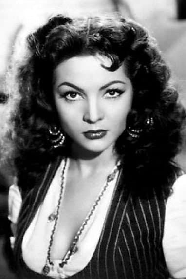 Sara Montiel profile