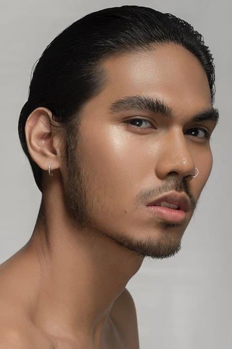 Agra Piliang profile