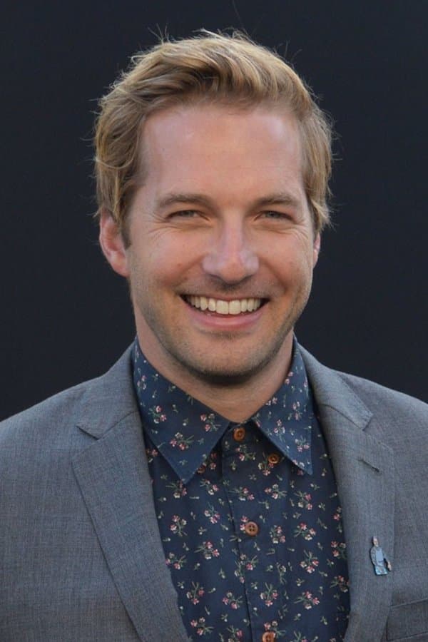 Ryan Hansen profile