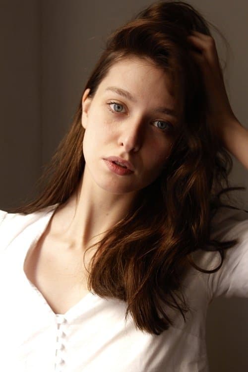 Dharma Mangia Woods profile