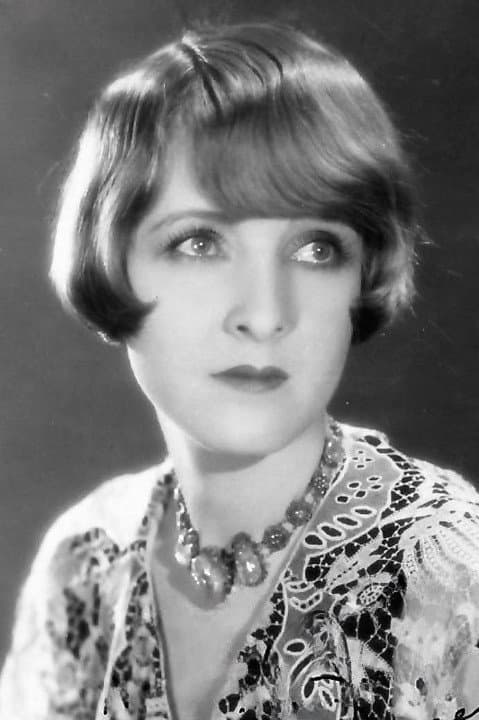 Claire Windsor profile