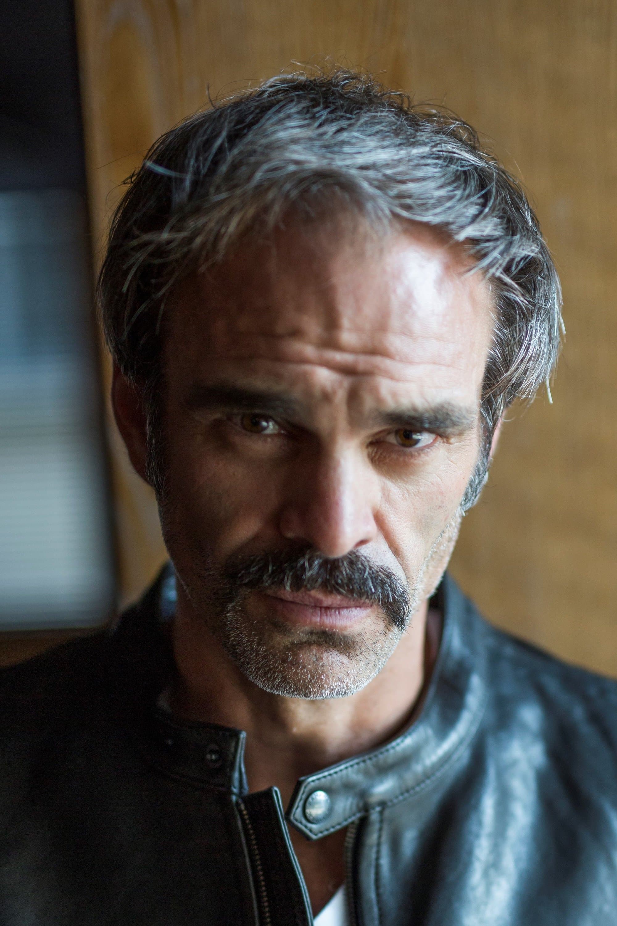 Steven Ogg profile