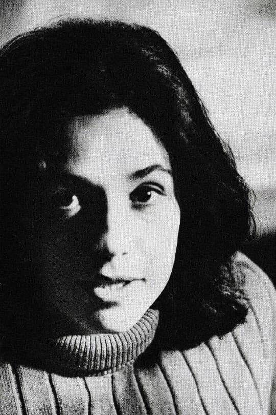 Erika Szántó profile