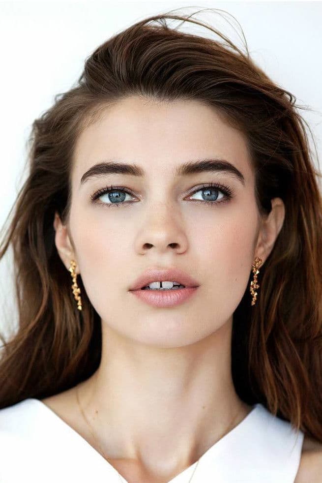 Iulia Cârstea profile