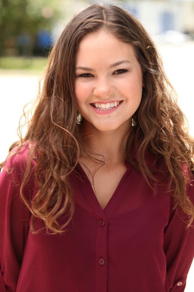 Avery Arendes profile