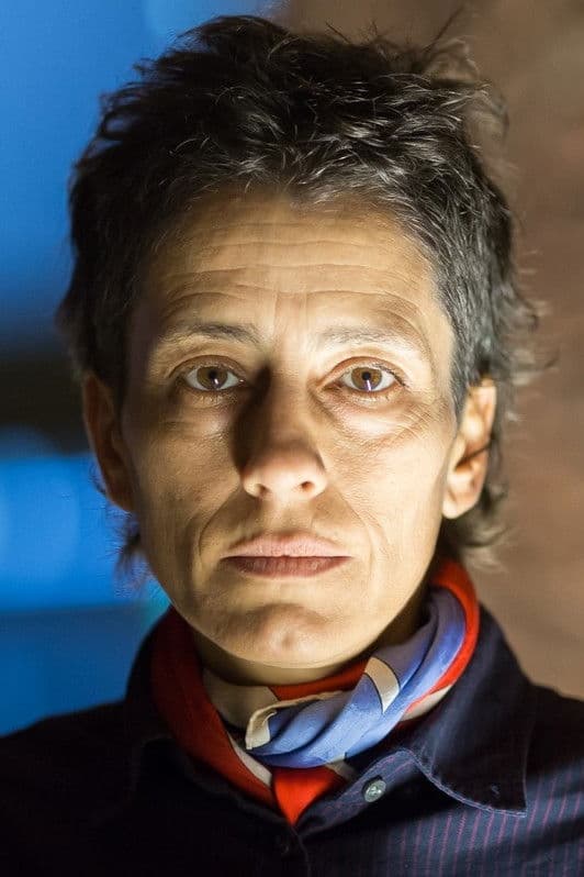 Albertina Carri profile