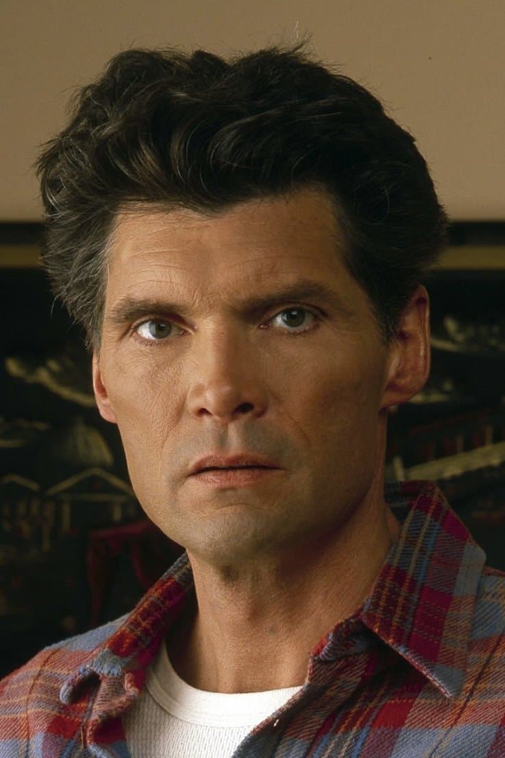Everett McGill profile