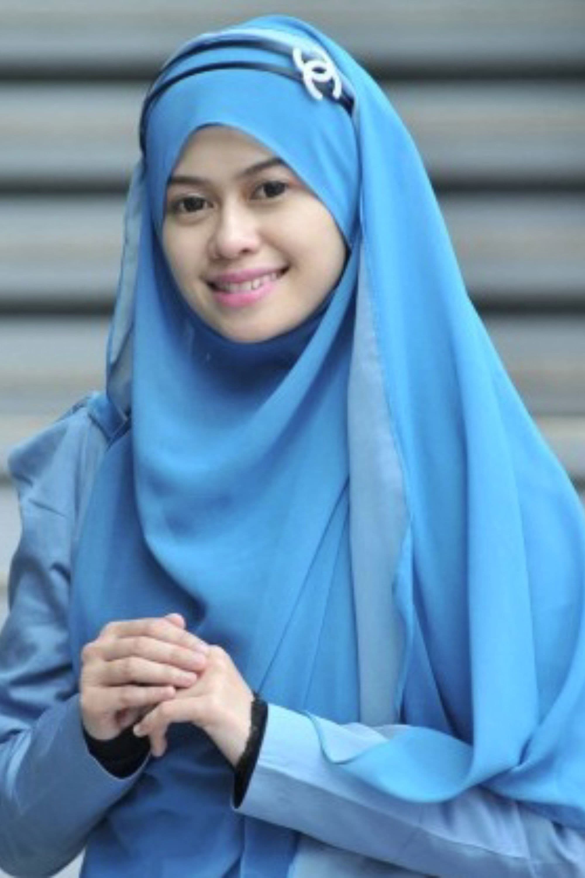 Heliza Helmi profile