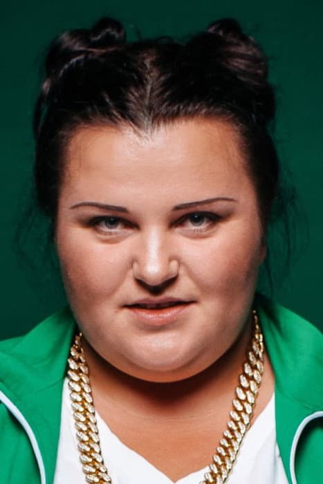 Alyona Alyona profile