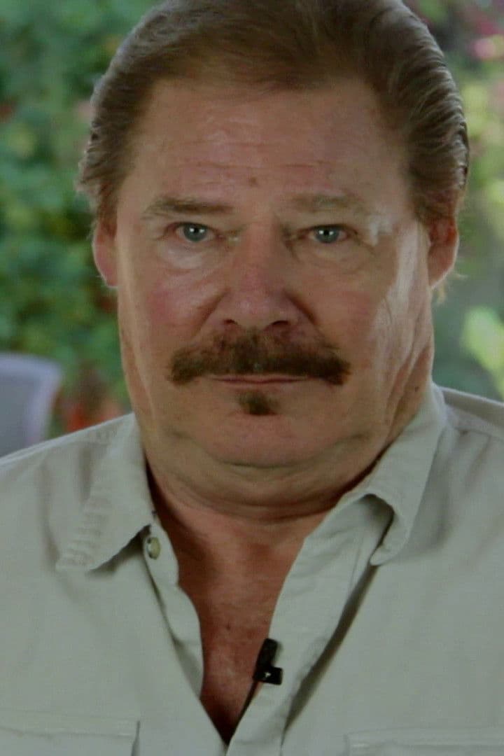 Dennis Busch profile