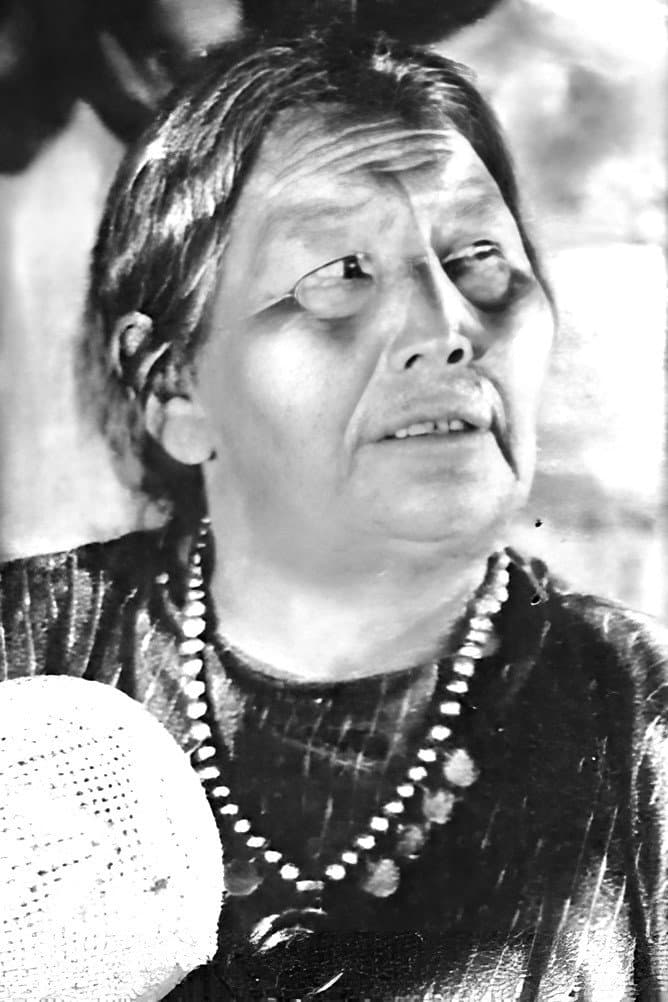 Minnie Devereaux profile