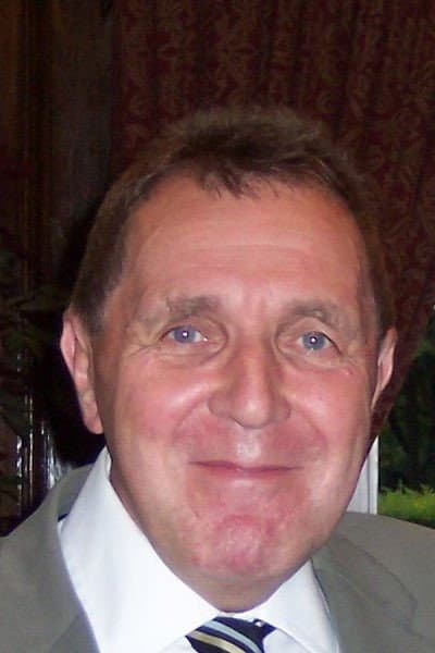 Derek Wadsworth profile