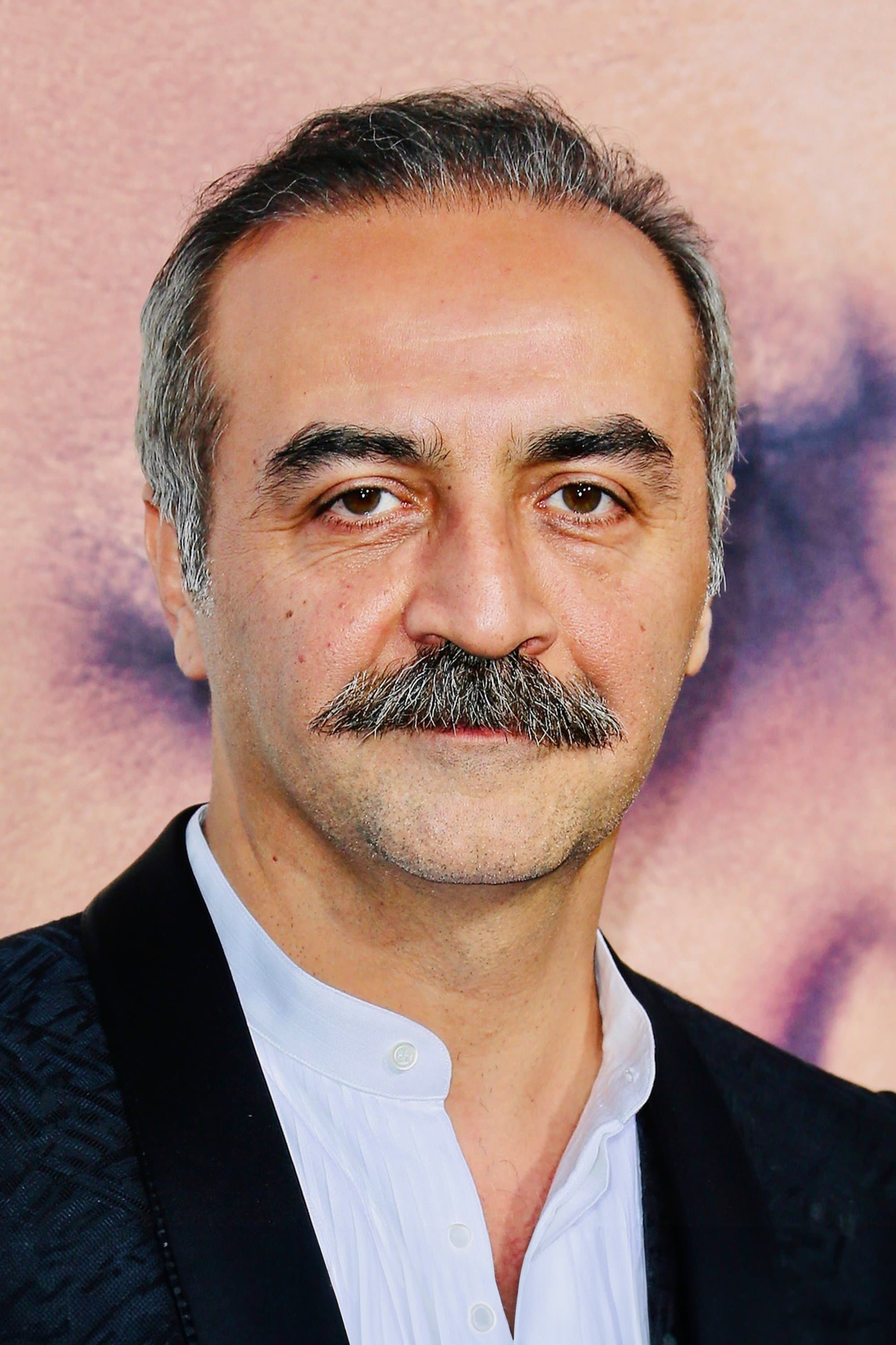 Yılmaz Erdoğan profile