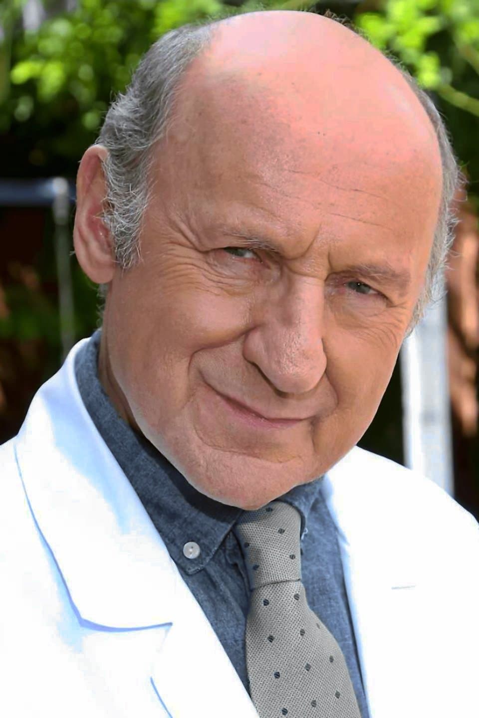 Piotr Fronczewski profile