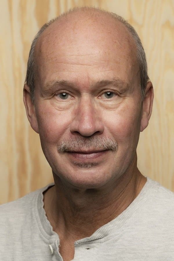 Michael Odhag profile