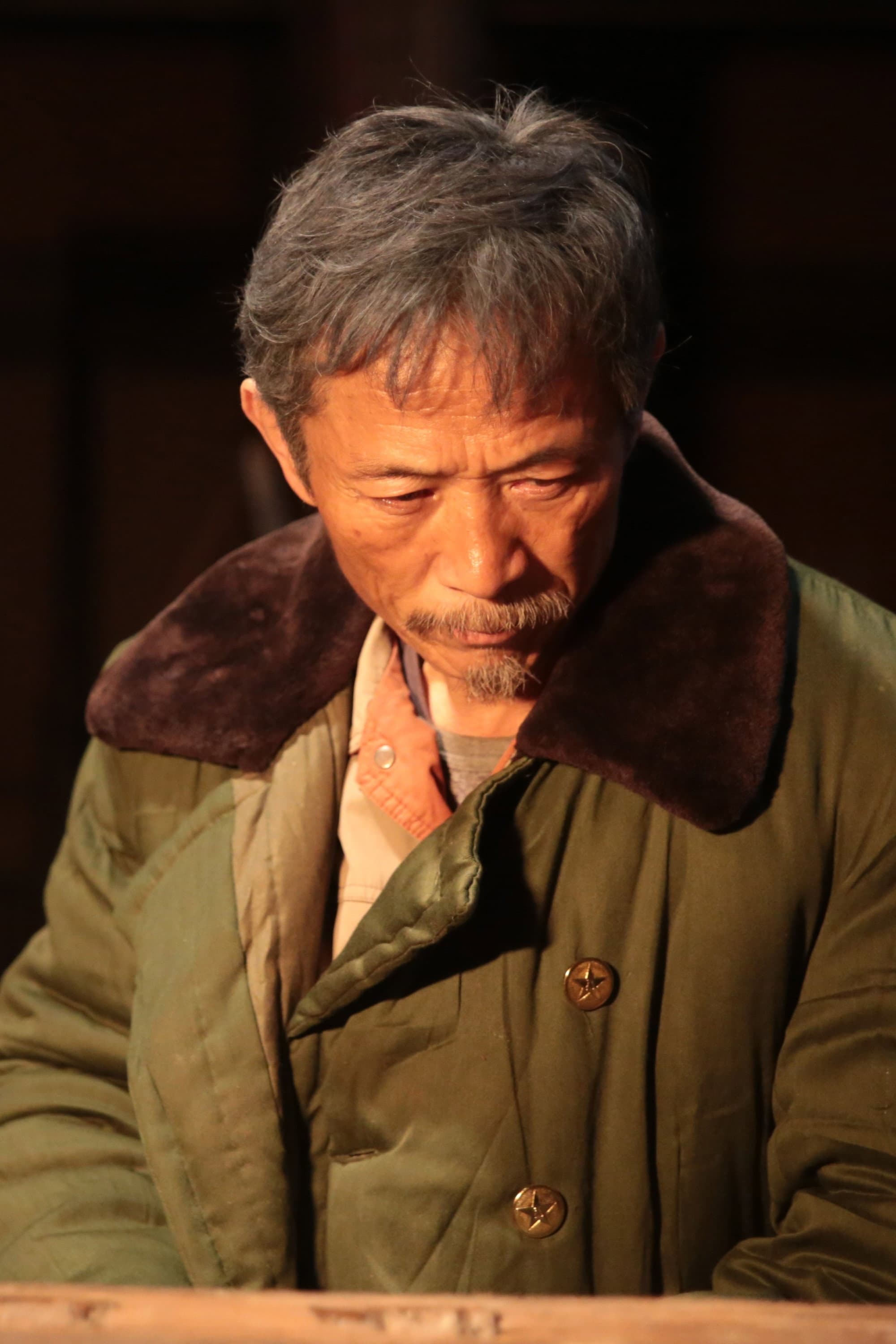 Huang Jingyi profile