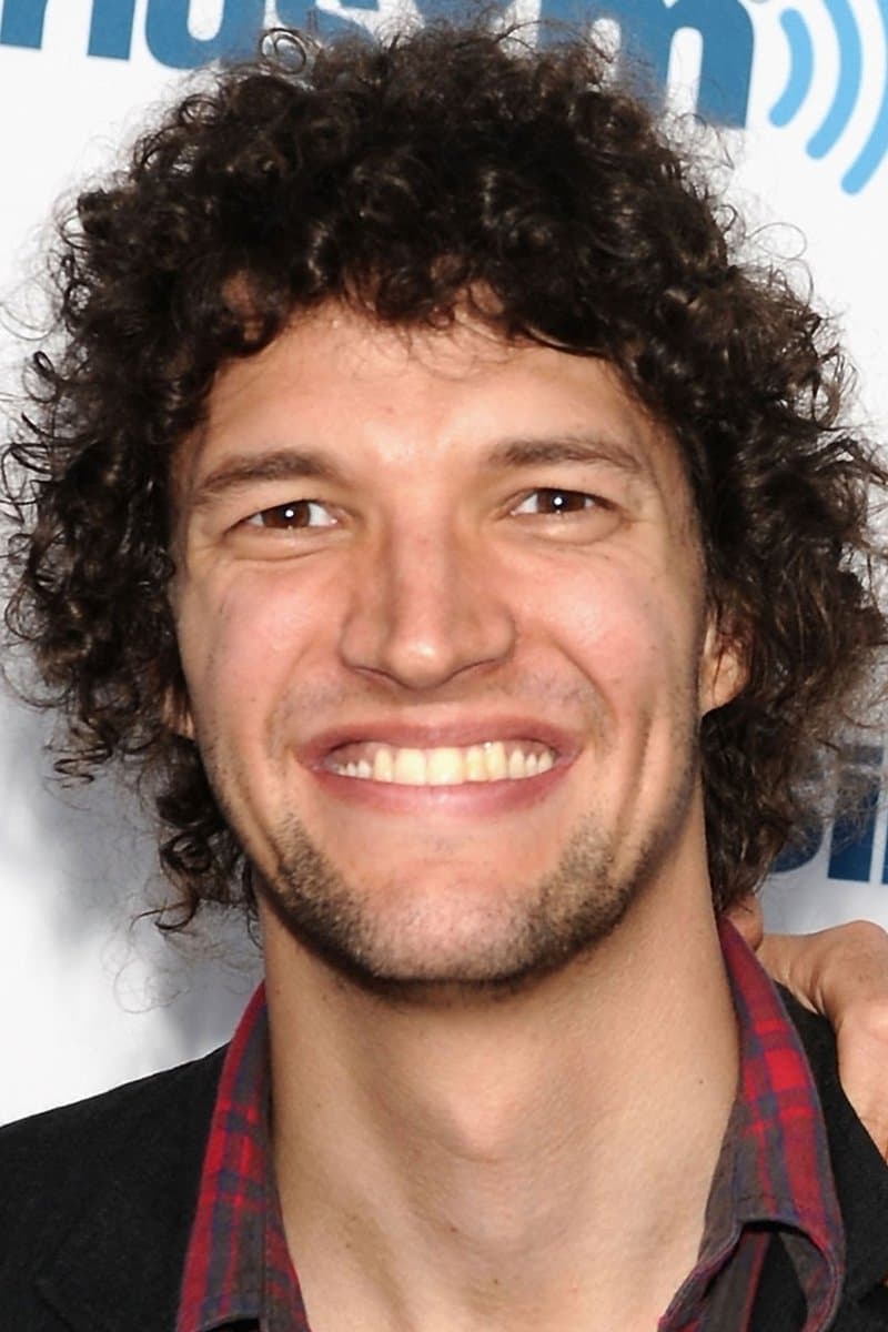 Luke Smallbone profile