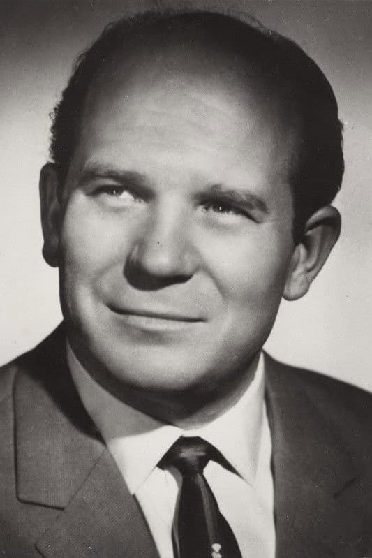 Sándor Pécsi profile