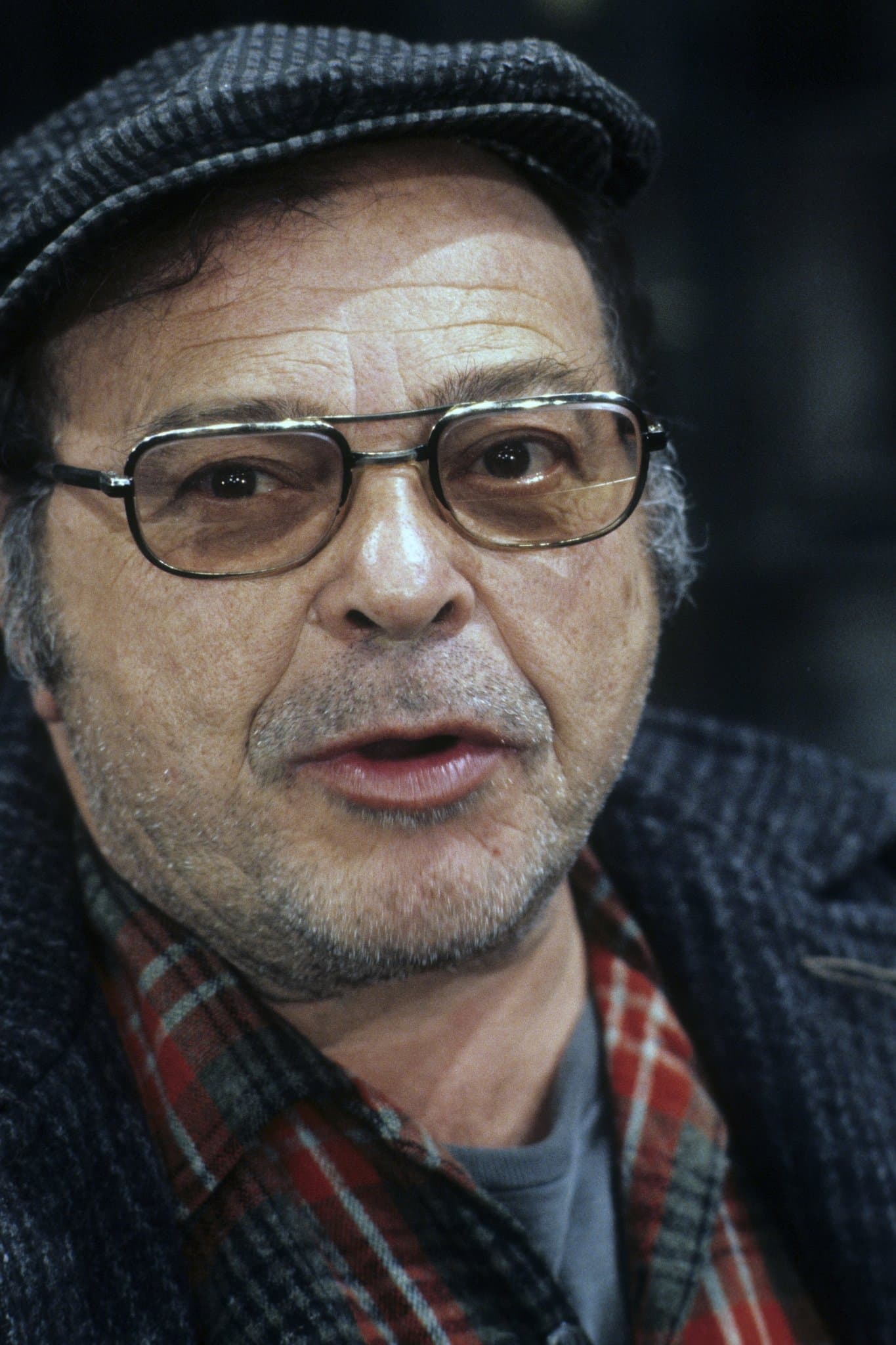 Sydney Lassick profile