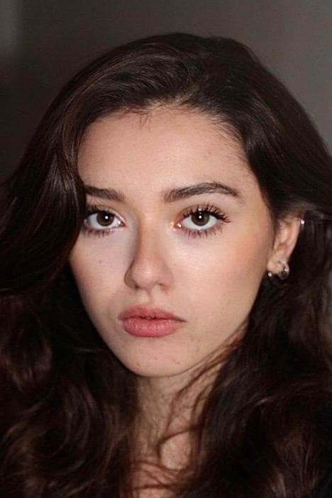 Léonie Dahan-Lamort profile