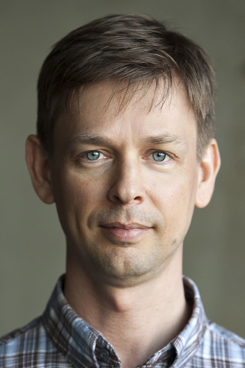 Haig Sutherland profile