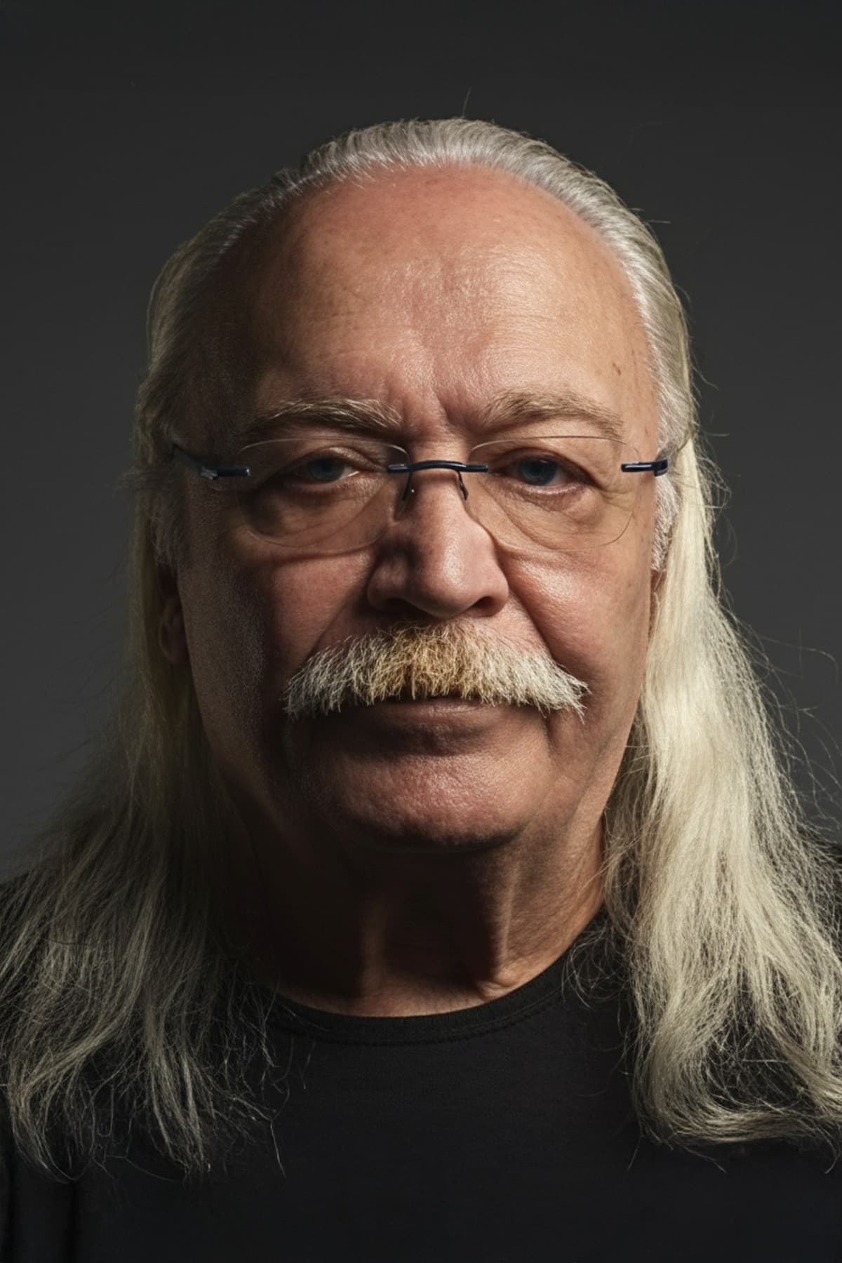 Cahit Berkay profile