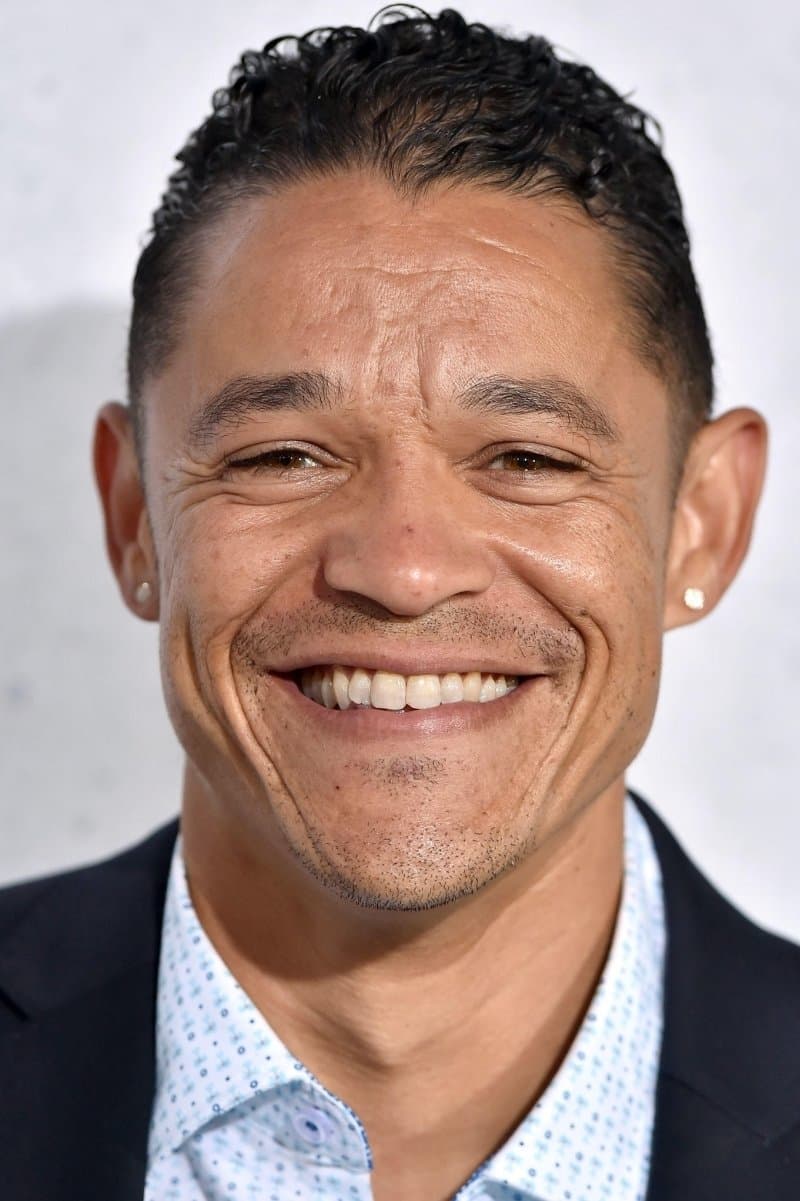 Ian Casselberry profile