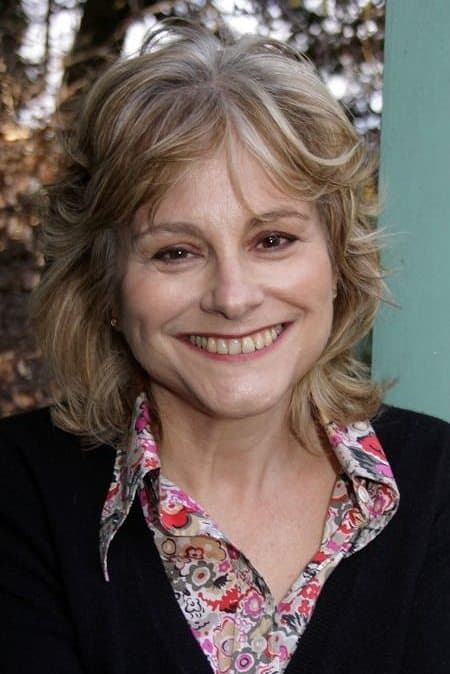 Elizabeth Garvie profile