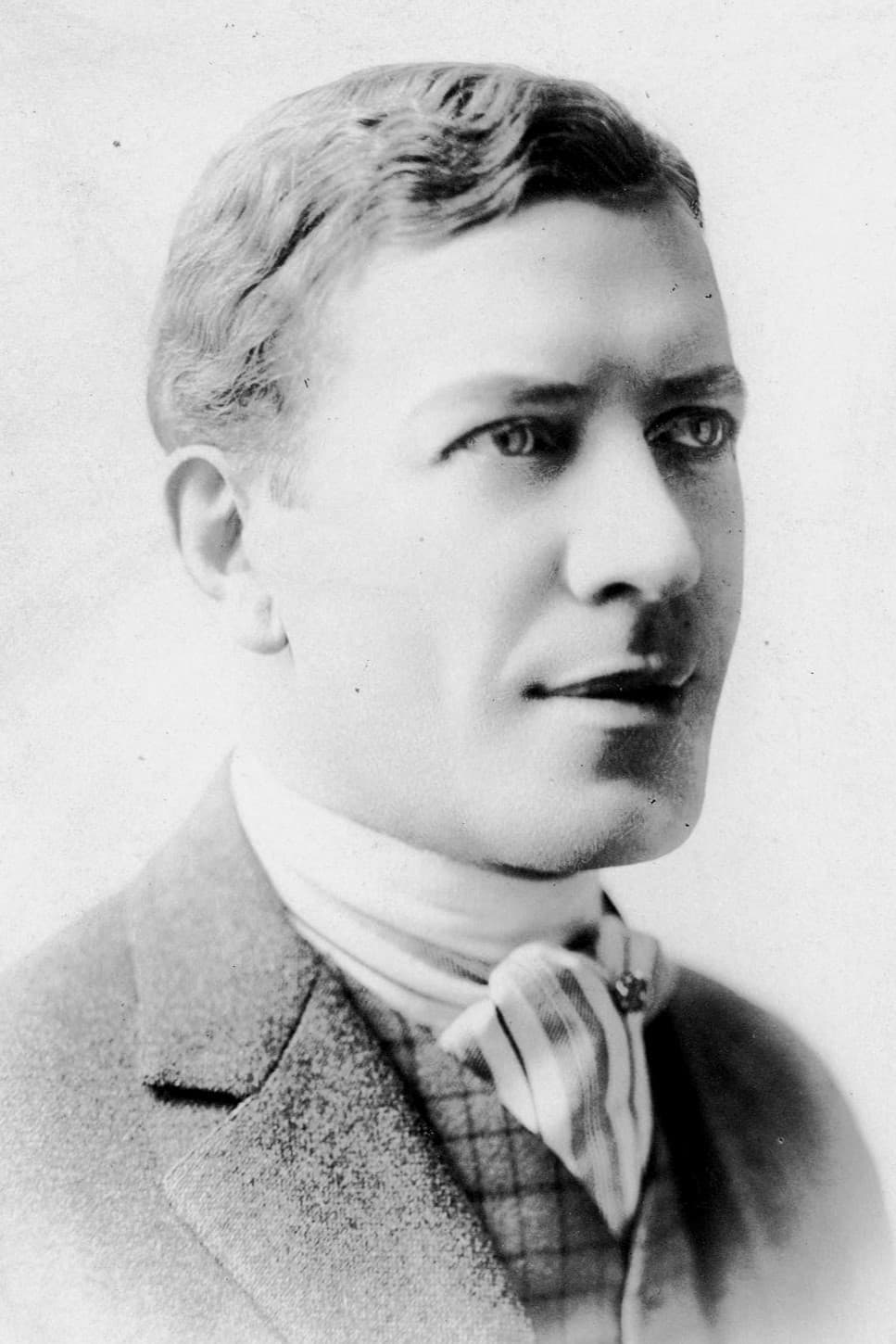 Paul Scardon profile