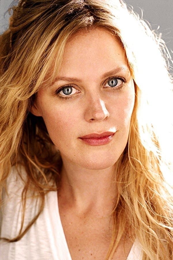 Elizabeth Stanley profile