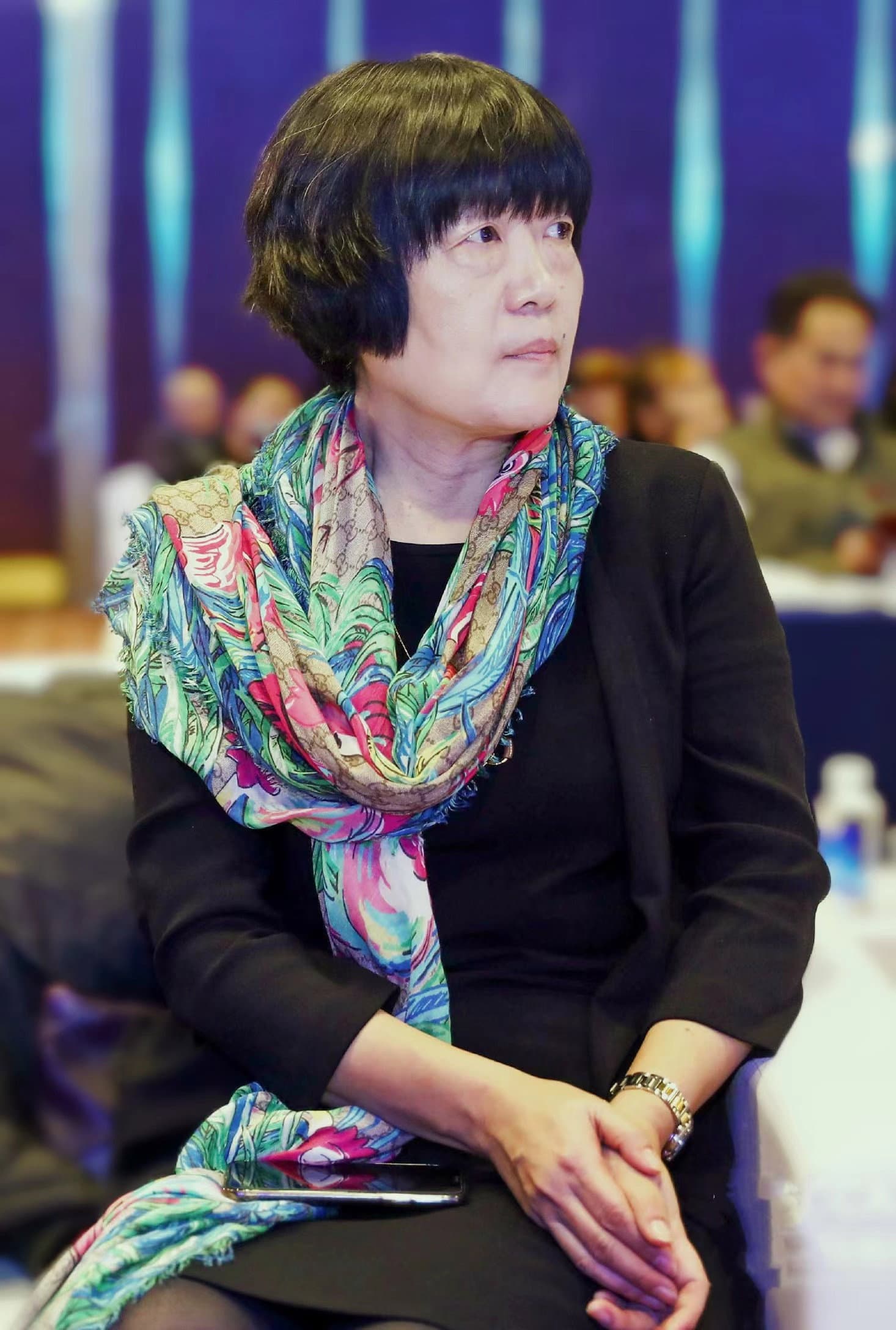 Lingling Qian profile