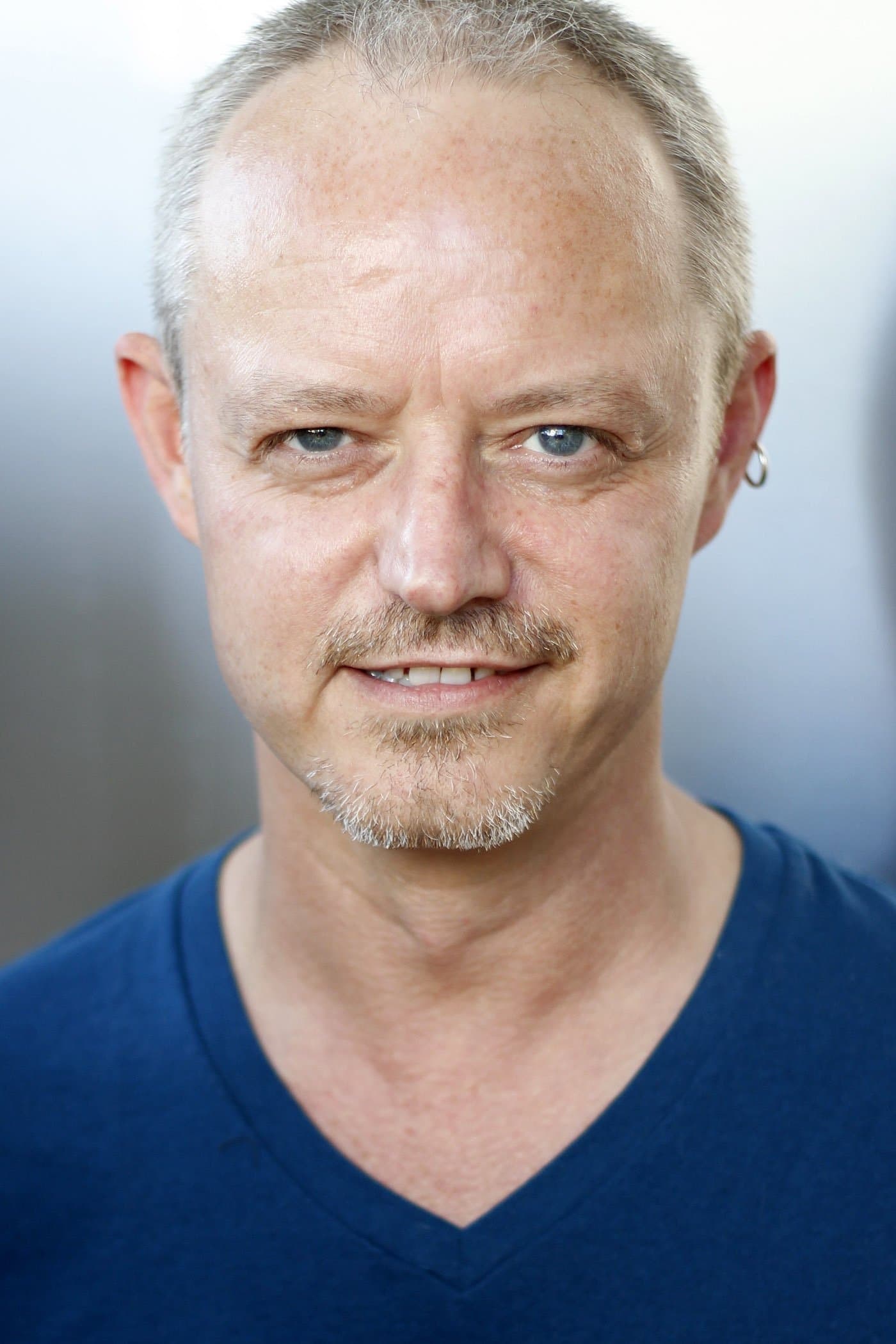 Desmond Askew profile