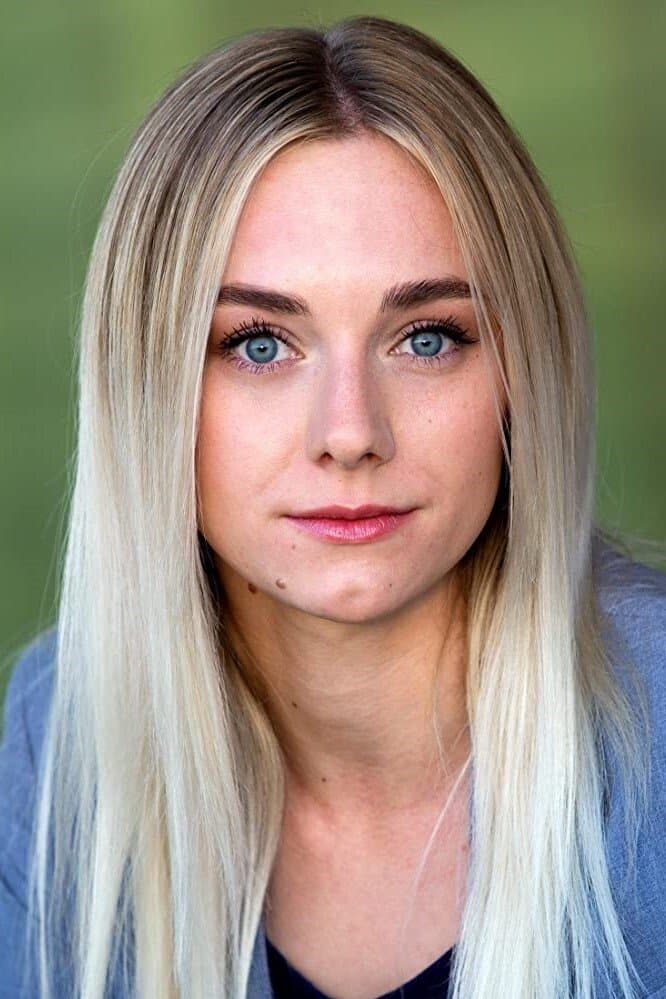 Stefania Barr profile