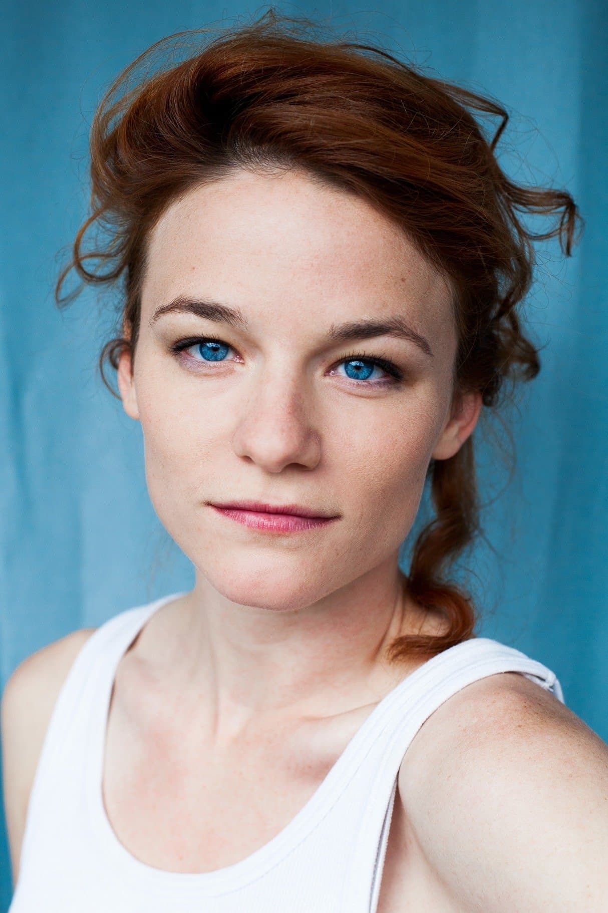 Valerie Pachner profile