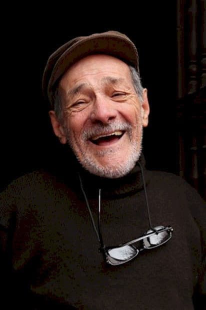 Enrique Victoria profile