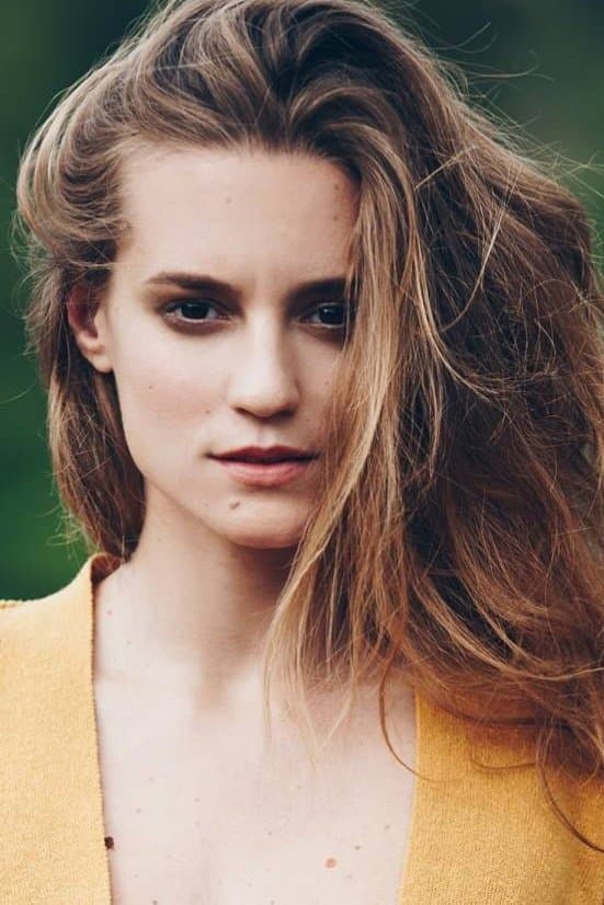 Dóra Sztarenki profile