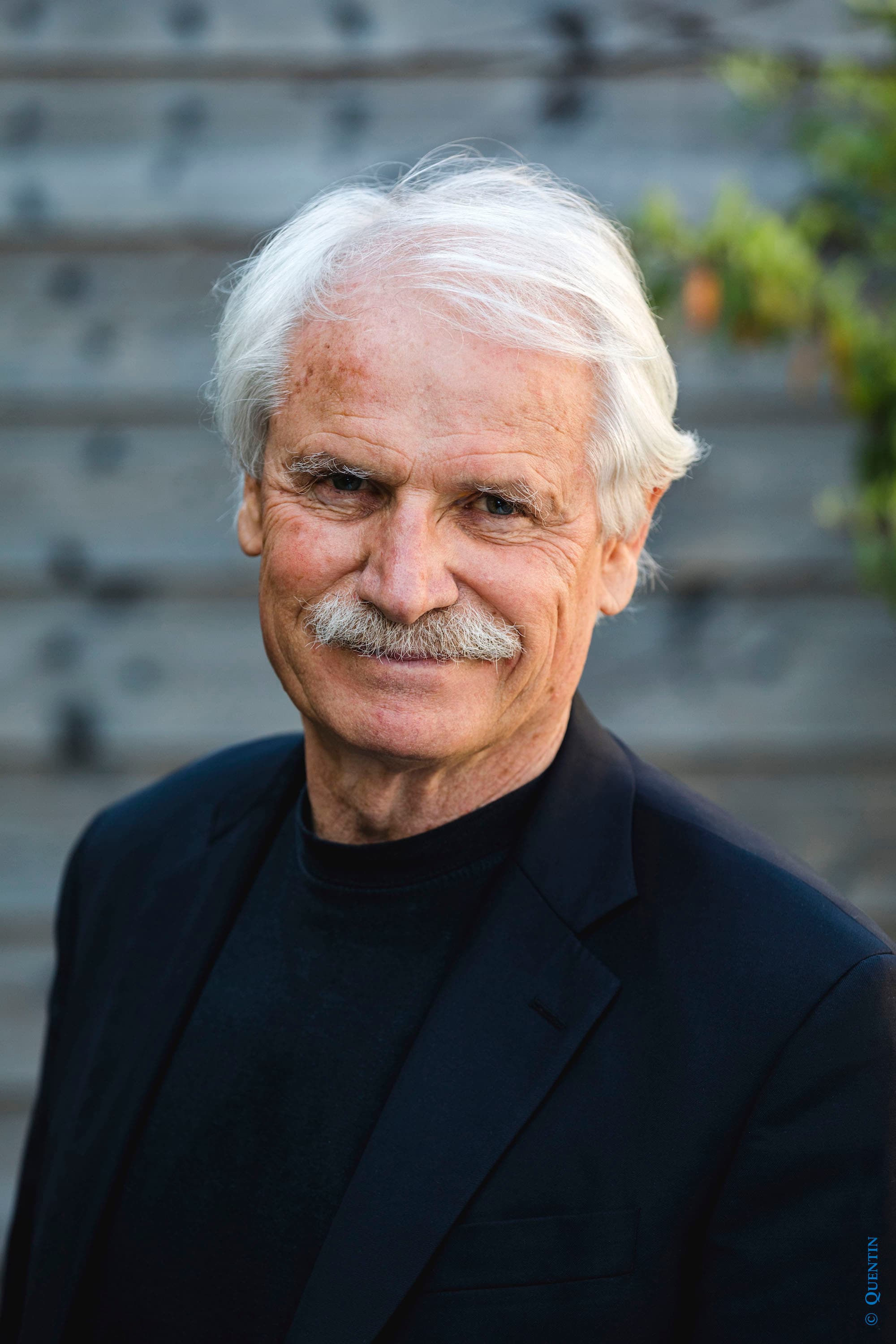 Yann Arthus-Bertrand profile