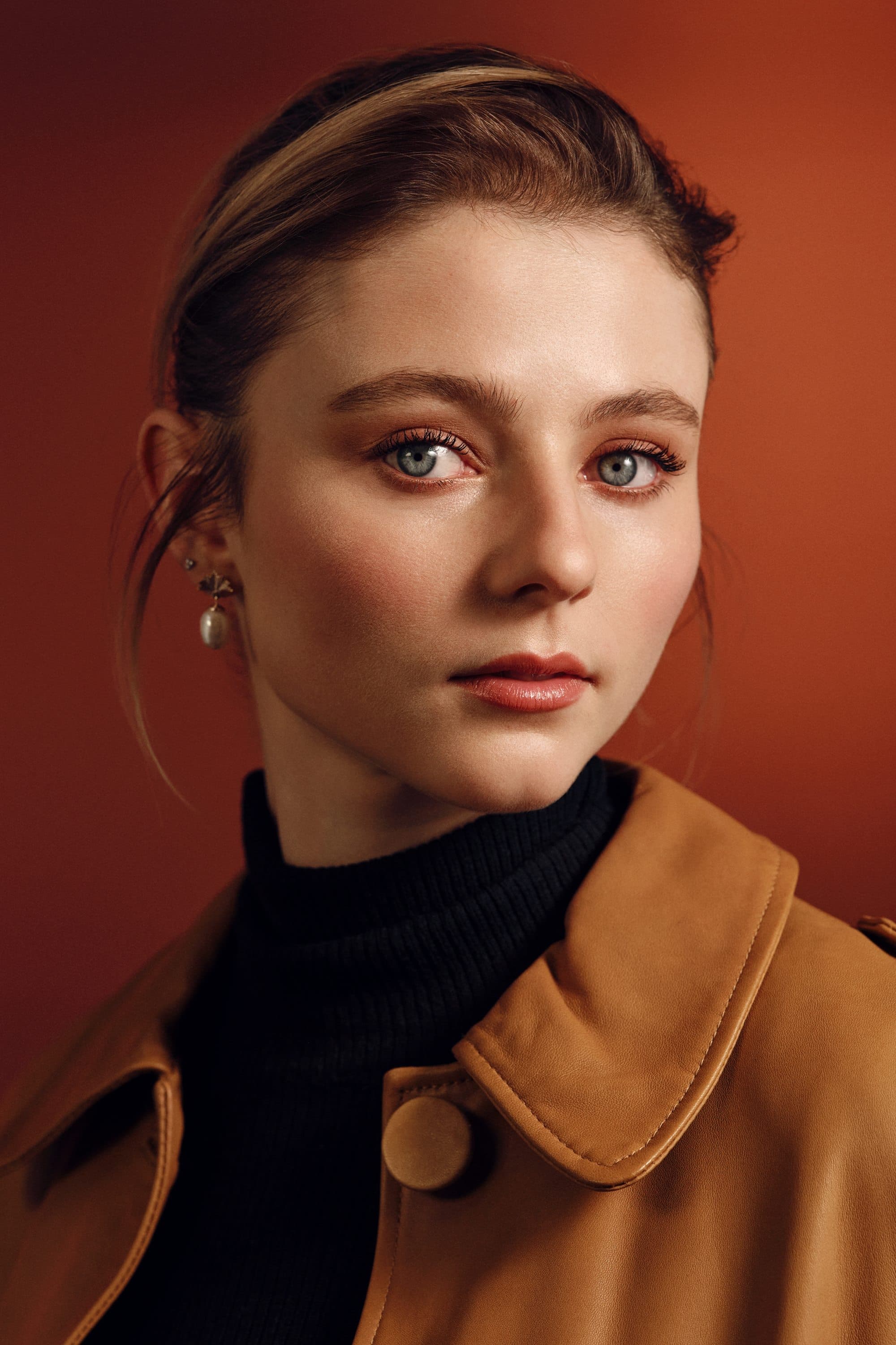 Thomasin McKenzie profile