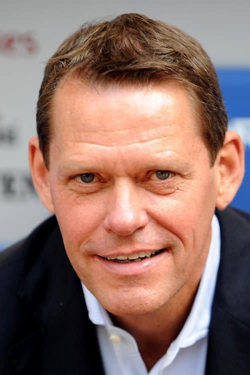 Frank Arnesen profile