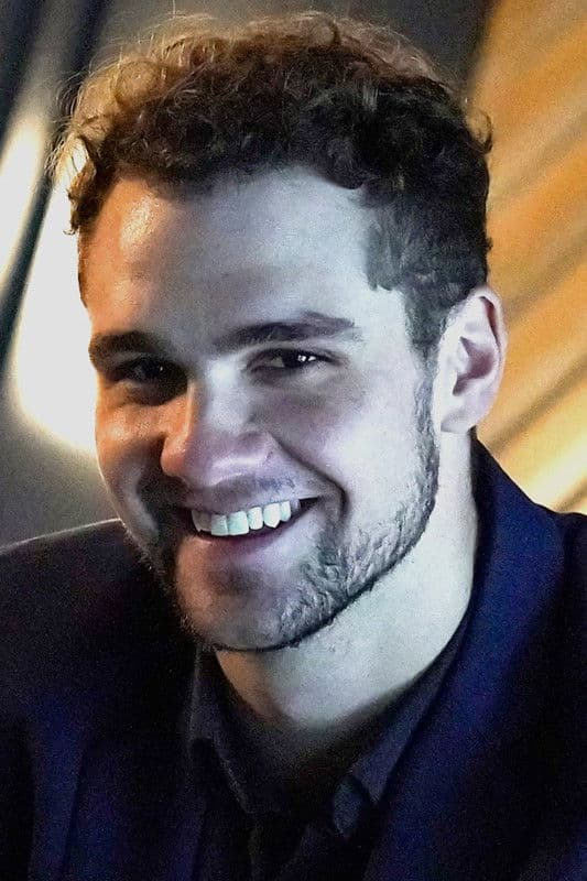 Peter Louis Chouinard profile