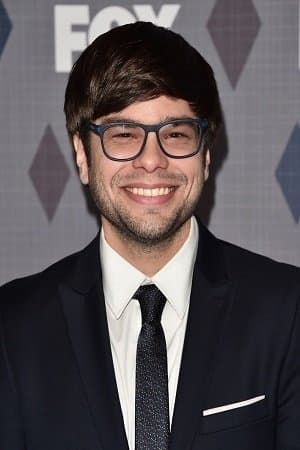 Charlie Saxton profile