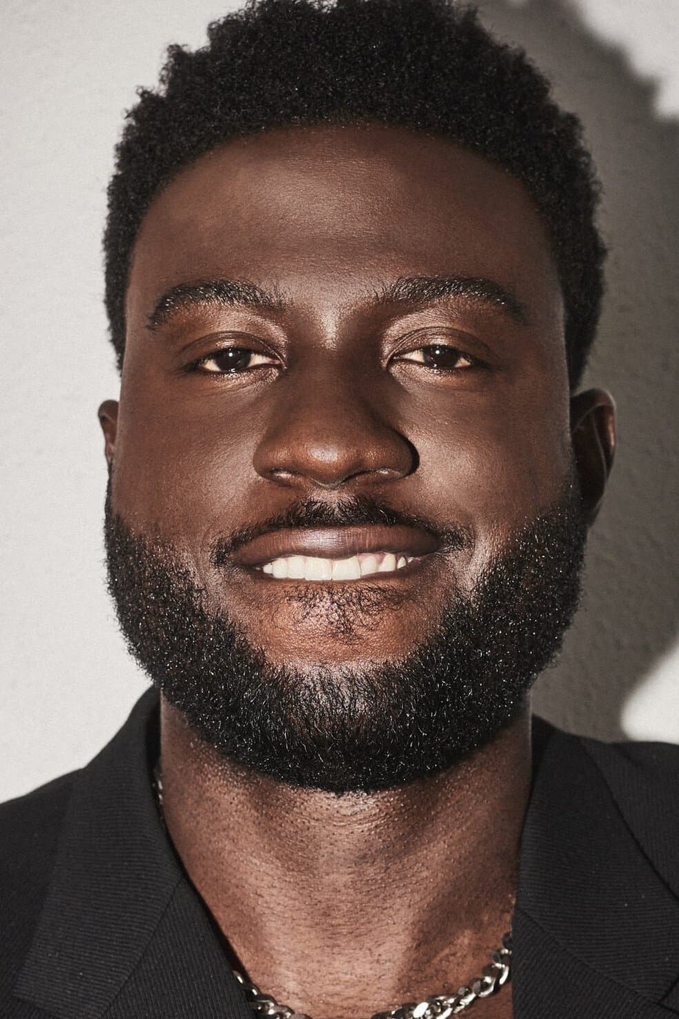 Sinqua Walls profile