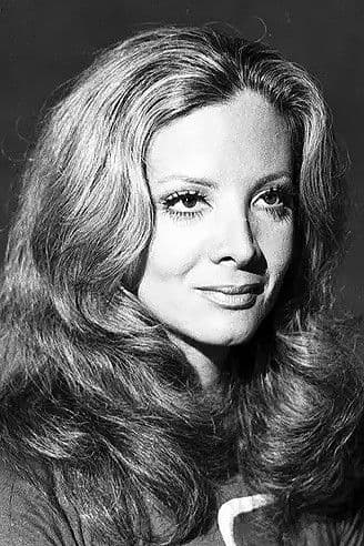 Glória Menezes profile