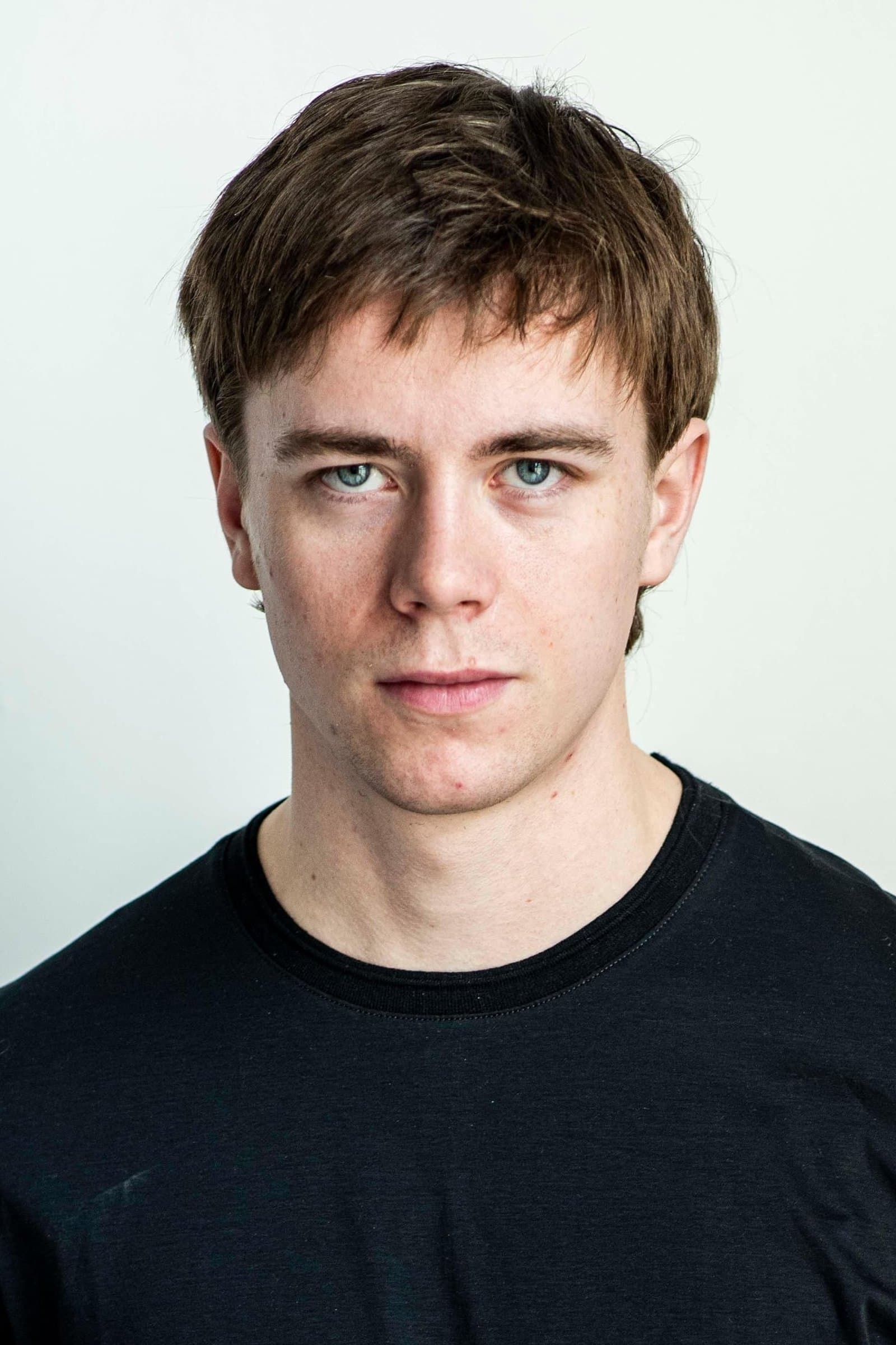 Chris MacMillan profile