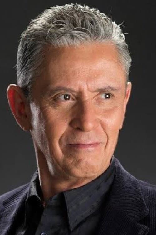 Gilberto de Anda profile