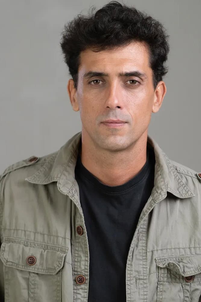 Roberto Rodrigues profile